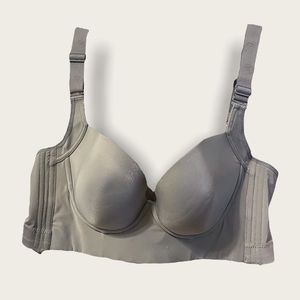 NWOT Push up sculpting bra